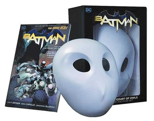 Batman: The Court Of Owls Mask And Book Set (New Edition) (TP)